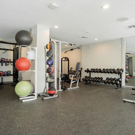 Upstay - Condo With Pool Gym Games And Bbq 오스틴 외부 사진