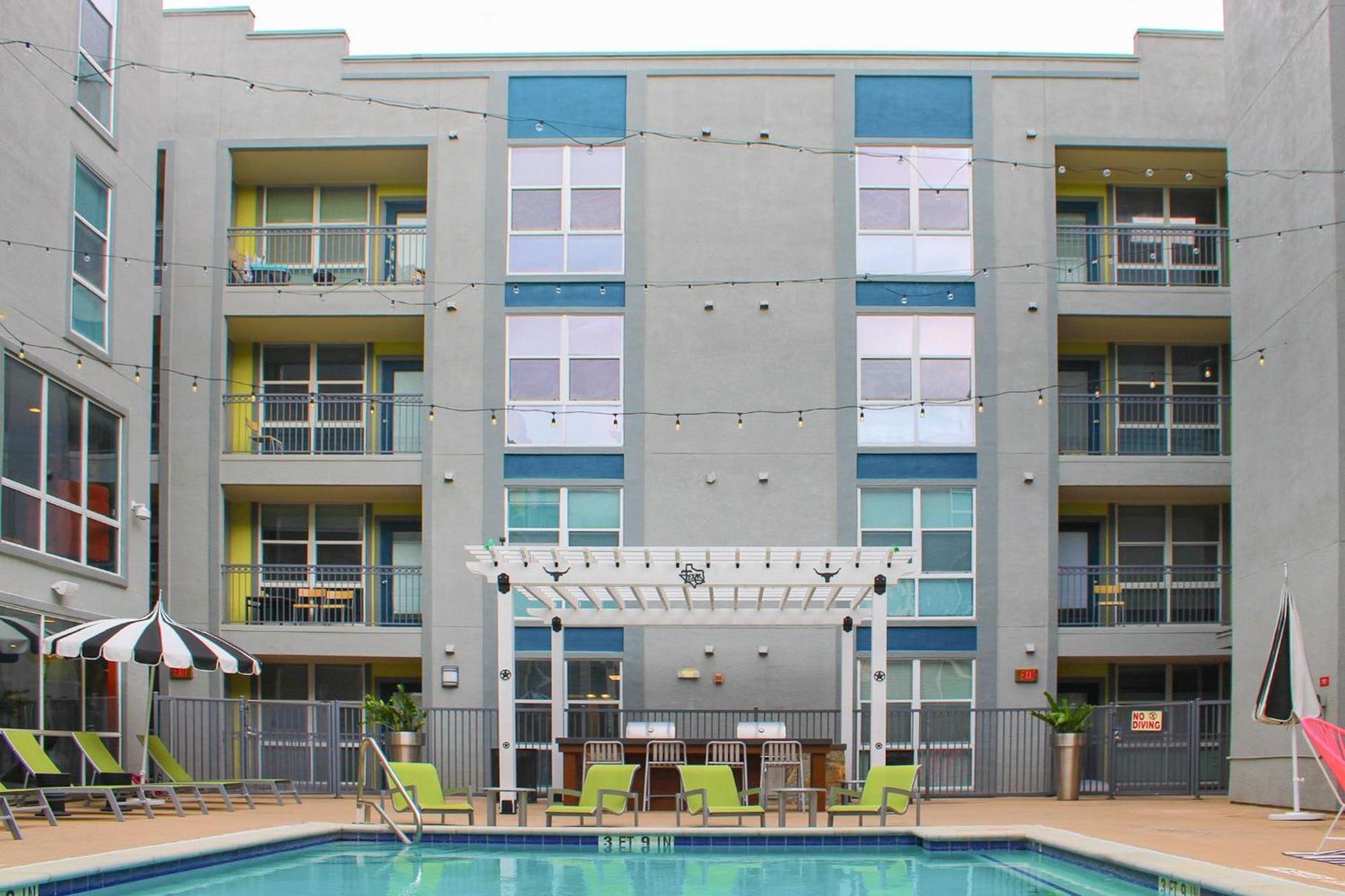 Upstay - Condo With Pool Gym Games And Bbq 오스틴 외부 사진