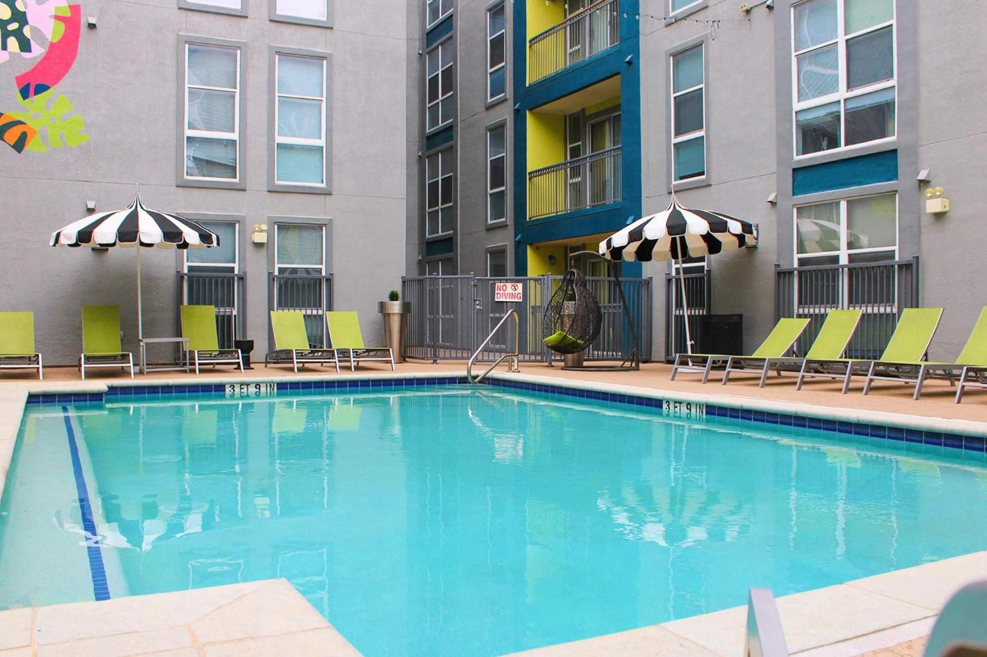 Upstay - Condo With Pool Gym Games And Bbq 오스틴 외부 사진